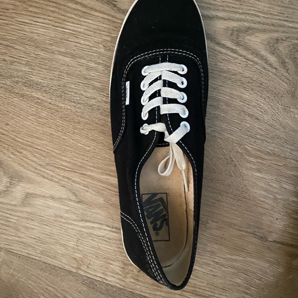 Women’s Black Vans